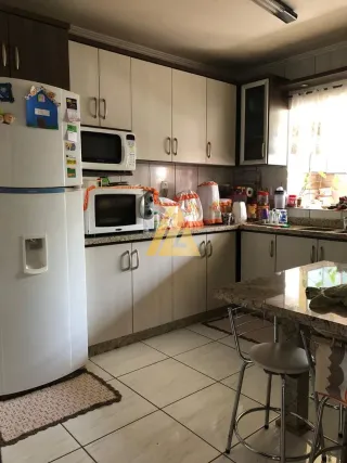Casa com 4 dormitórios, foto 4