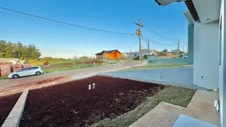 Vista externa de uma propriedade em Lajeado, Brasil, mostrando o terreno e a edificação.