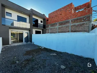 Foto da fachada de uma residência em Lajeado, Brasil.