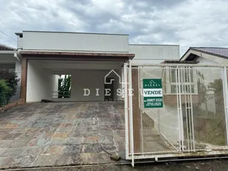 Casa com 3 dormitórios, foto 1