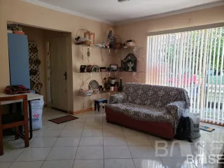 Casa com 4 dormitórios, foto 2