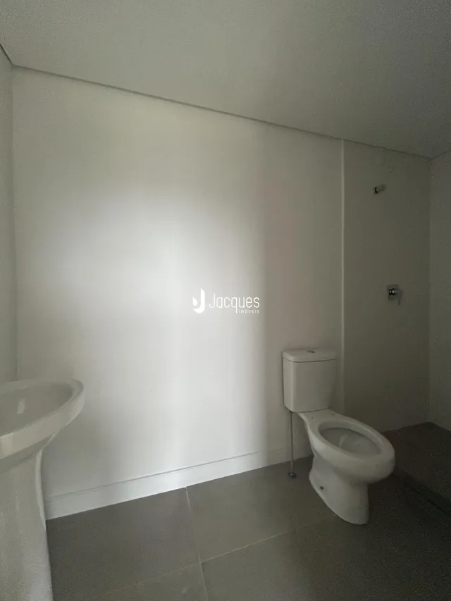 Apartamento com 3 dormitórios, foto 4