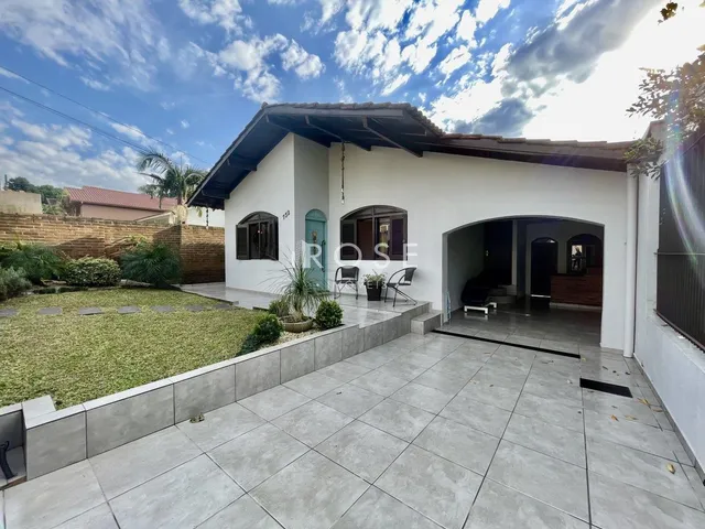 Casa com 3 dormitórios