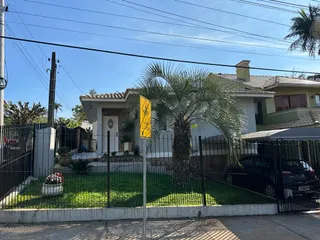 Casa com 3 dormitórios, foto 1