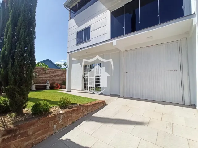 Casa com 3 dormitórios