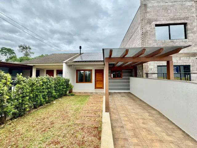 Casa geminada com 3 dormitórios