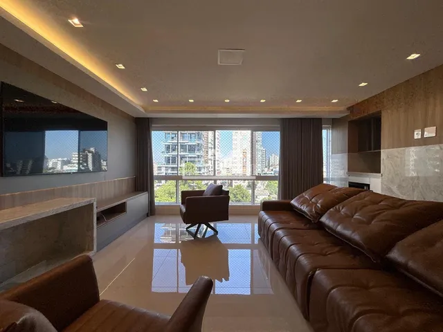 Apartamento com 3 dormitórios, foto 2