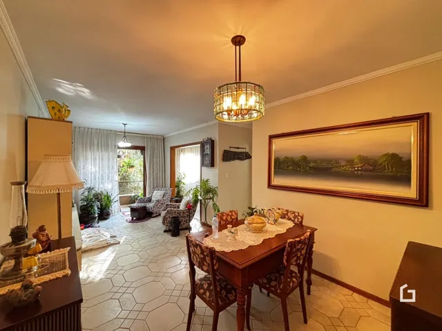 Apartamento com 3 dormitórios