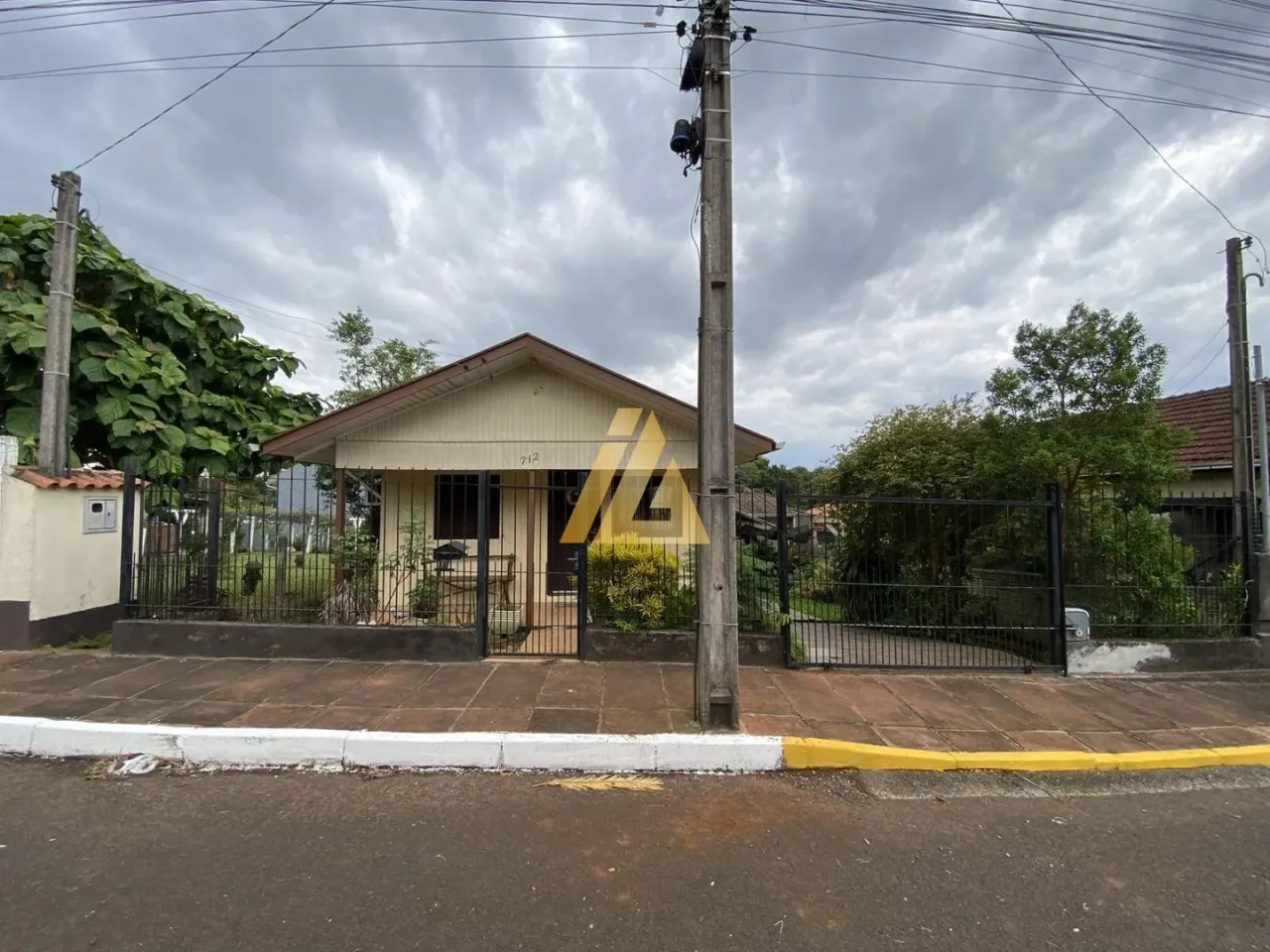Casa com 2 dormitórios, foto 1