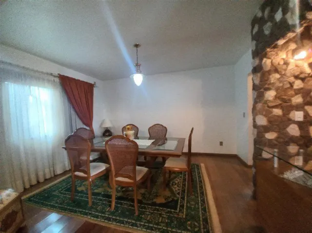 Casa com 4 dormitórios, foto 4