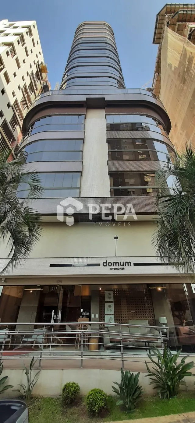 Apartamento com 3 dormitórios