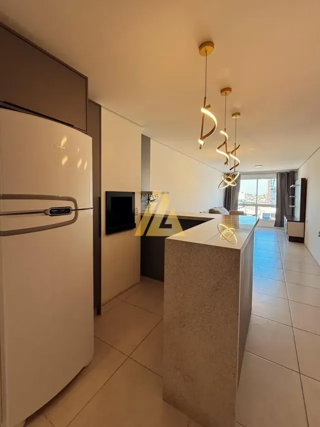 Apartamento com 2 dormitórios, foto 2