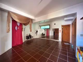 Casa com 5 dormitórios, foto 2