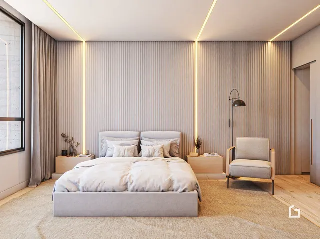 Quarto com cama e cortinas em ambiente claro.