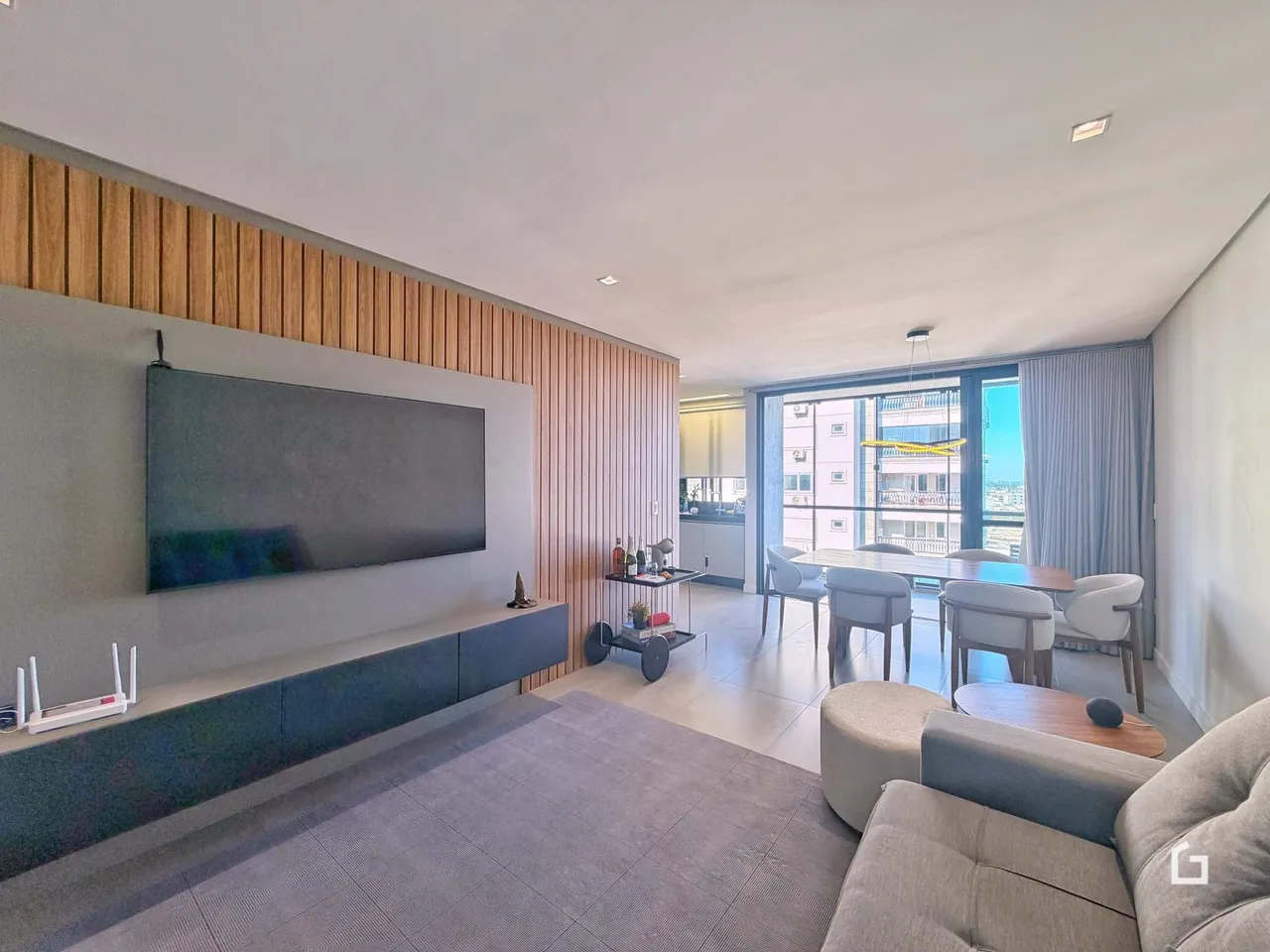 Apartamento com 3 dormitórios, foto 1