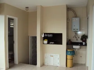 Interior de um corredor de uma propriedade em Lajeado.