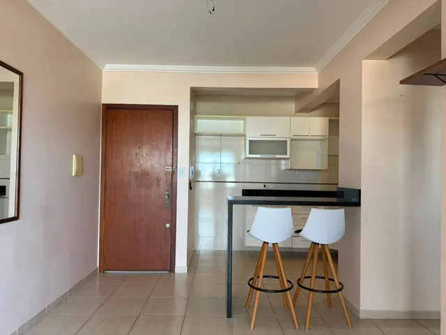 Apartamento com 1 dormitório, foto 2