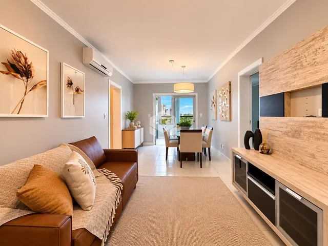 Apartamento com 3 dormitórios, foto 2