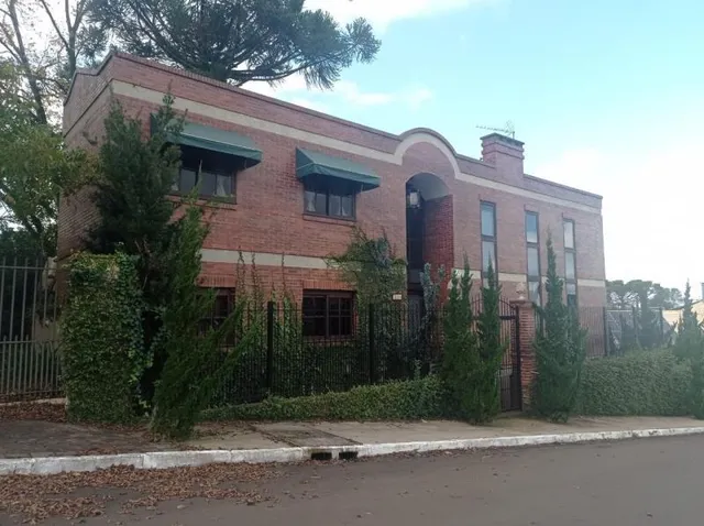 Casa com 2 dormitórios