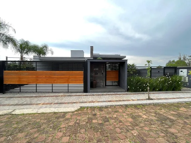 Casa com 3 dormitórios