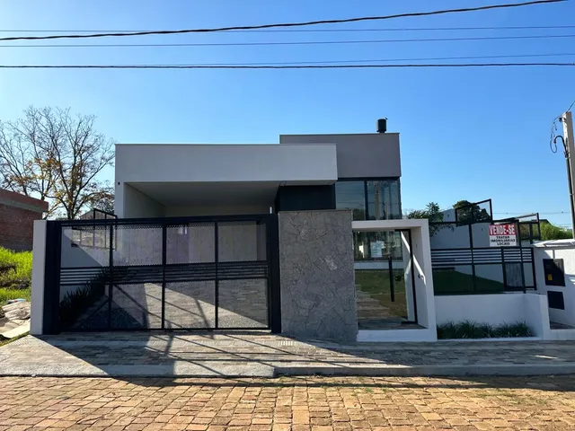 Casa com 3 dormitórios