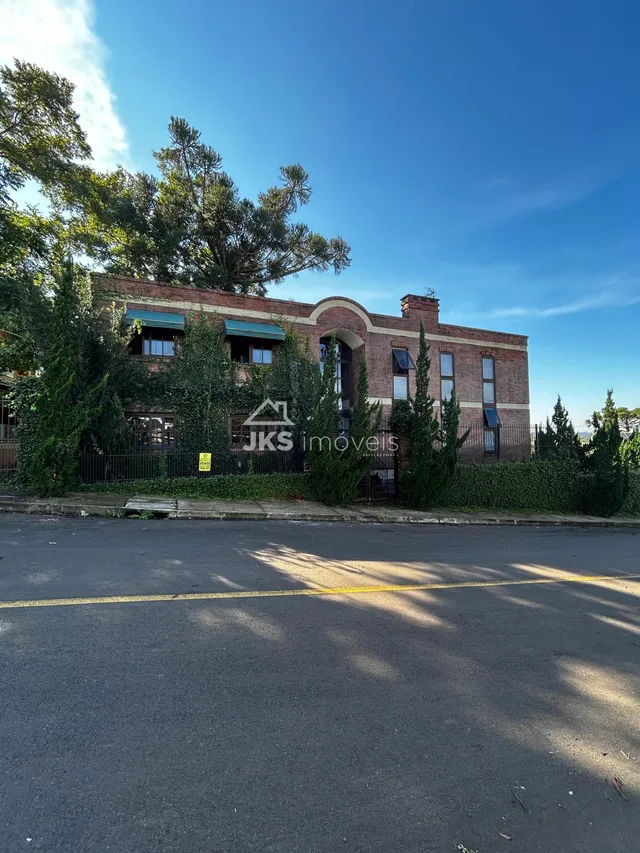 Casa com 3 dormitórios