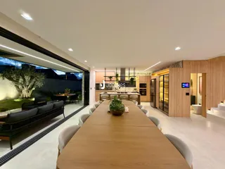 Casa com 6 dormitórios, foto 10