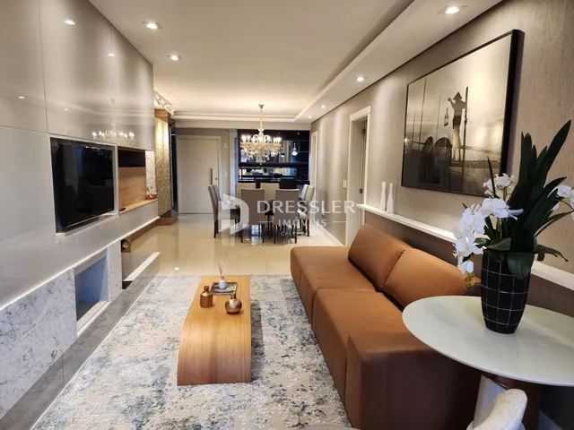 Apartamento com 3 dormitórios, foto 2