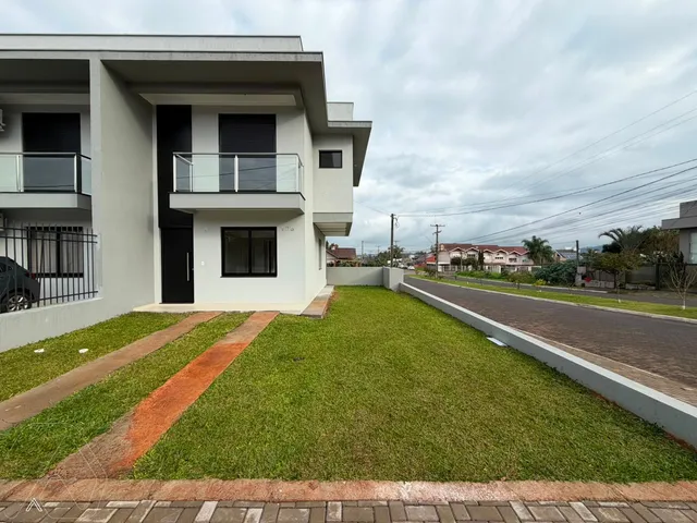Sobrado com 3 dormitórios