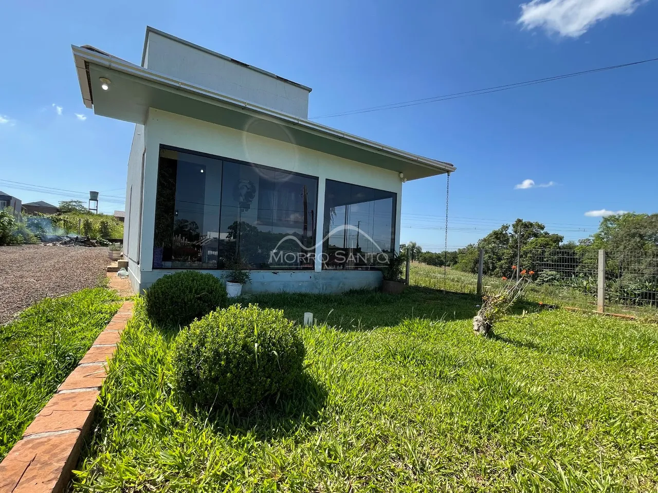 Casa com 1 dormitório, foto 1