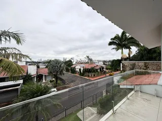 Casa com 6 dormitórios, foto 12