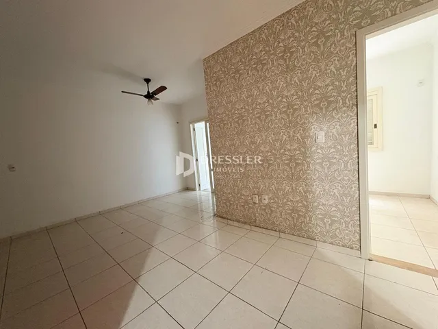 Apartamento com 2 dormitórios, foto 4