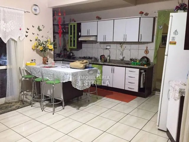 Casa com 4 dormitórios, foto 2