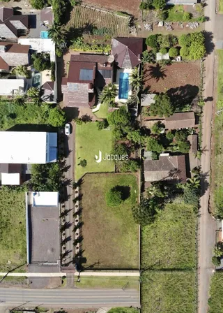 Vista aérea de uma propriedade residencial em Lajeado, Brasil.