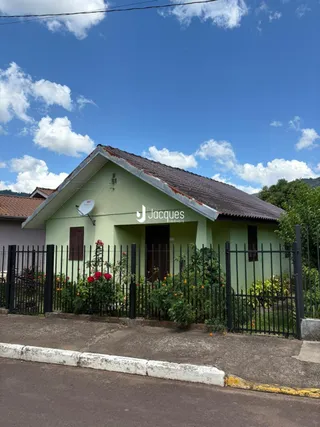 Casa com 2 dormitórios, foto 1