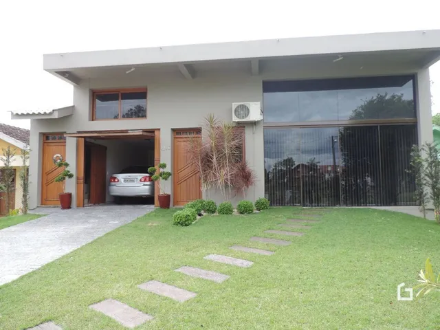 Casa com 3 dormitórios
