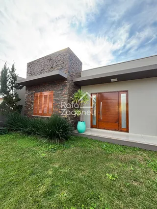Casa com 2 dormitórios, foto 1