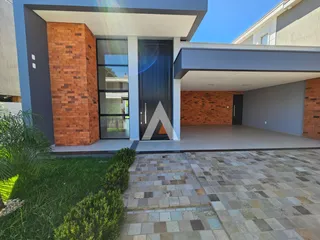 Casa com 3 dormitórios, foto 1