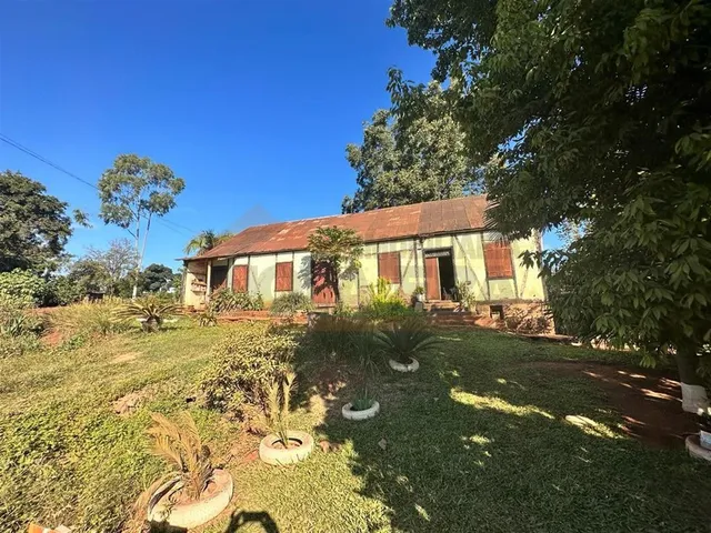 Área rural com 3 dormitórios