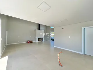 A sala de estar de um imóvel em Lajeado, Brasil.