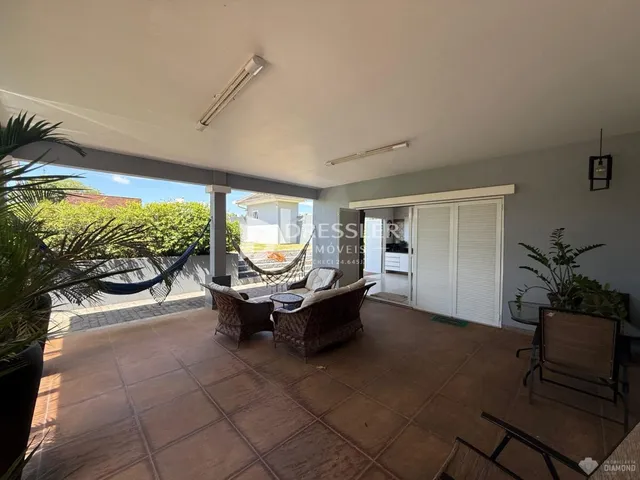 Casa com 4 dormitórios, foto 4