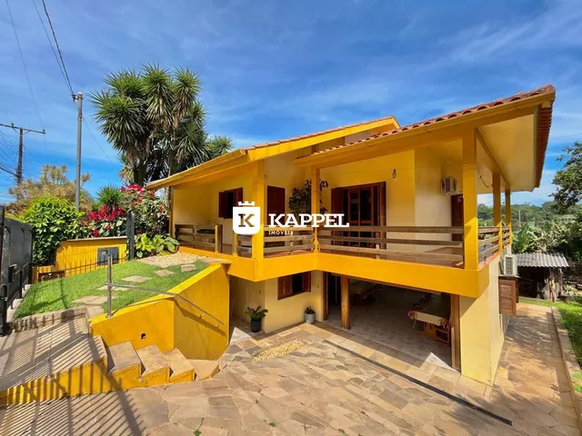 Casa com 3 dormitórios