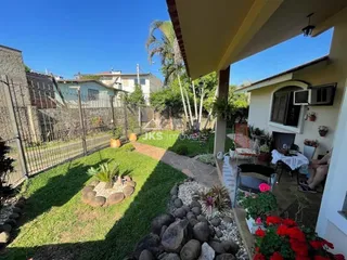 Casa com 4 dormitórios, foto 2