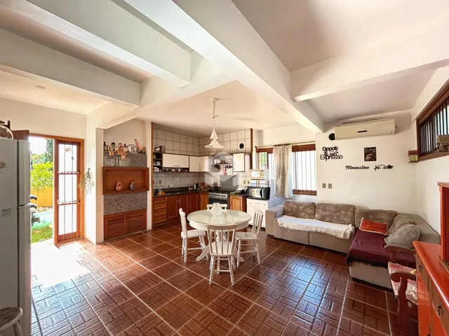 Casa com 5 dormitórios, foto 3