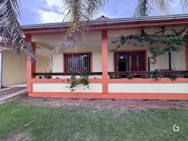 Casa com 3 dormitórios, foto 2