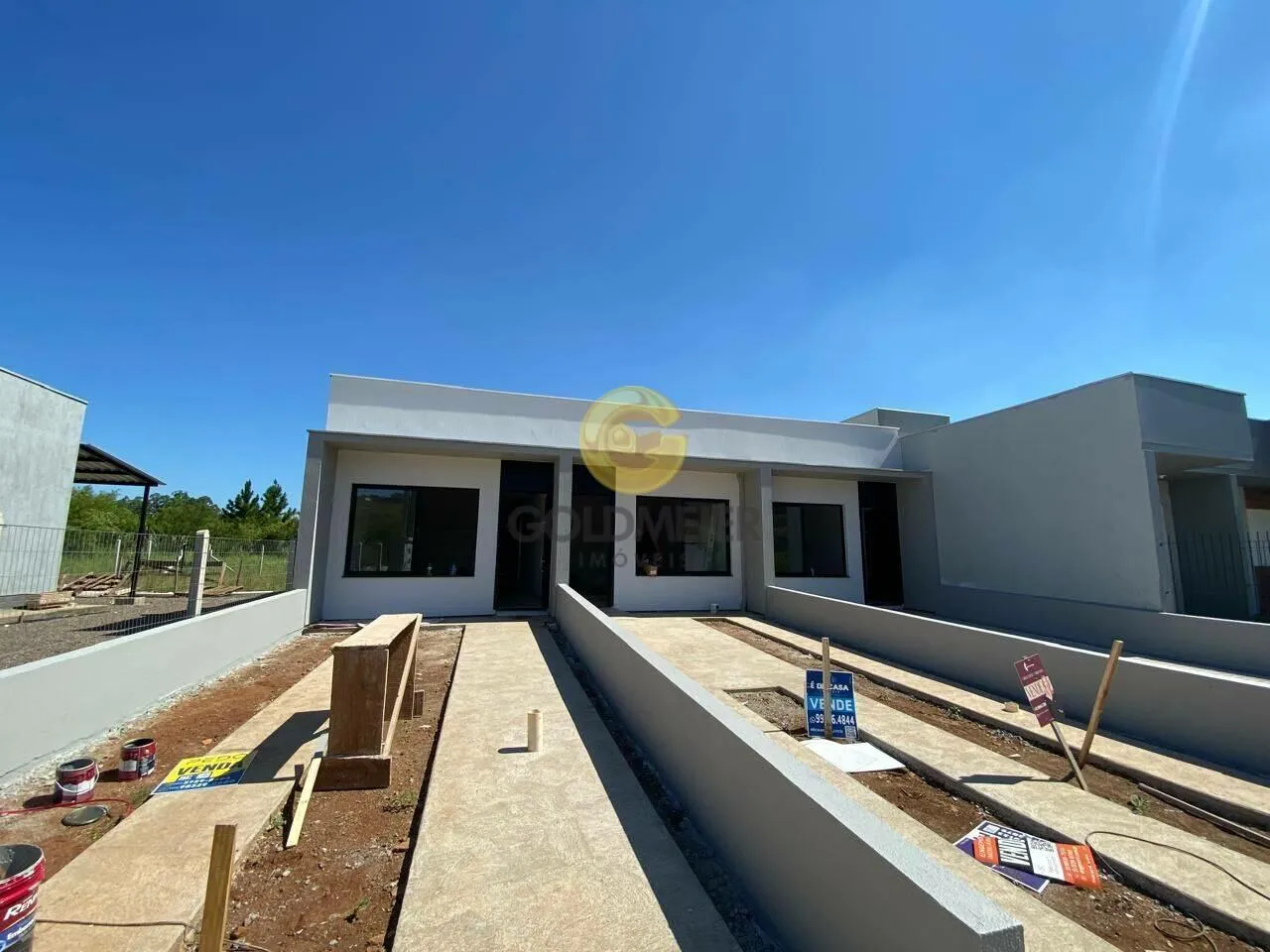 Casa com 2 dormitórios, foto 1