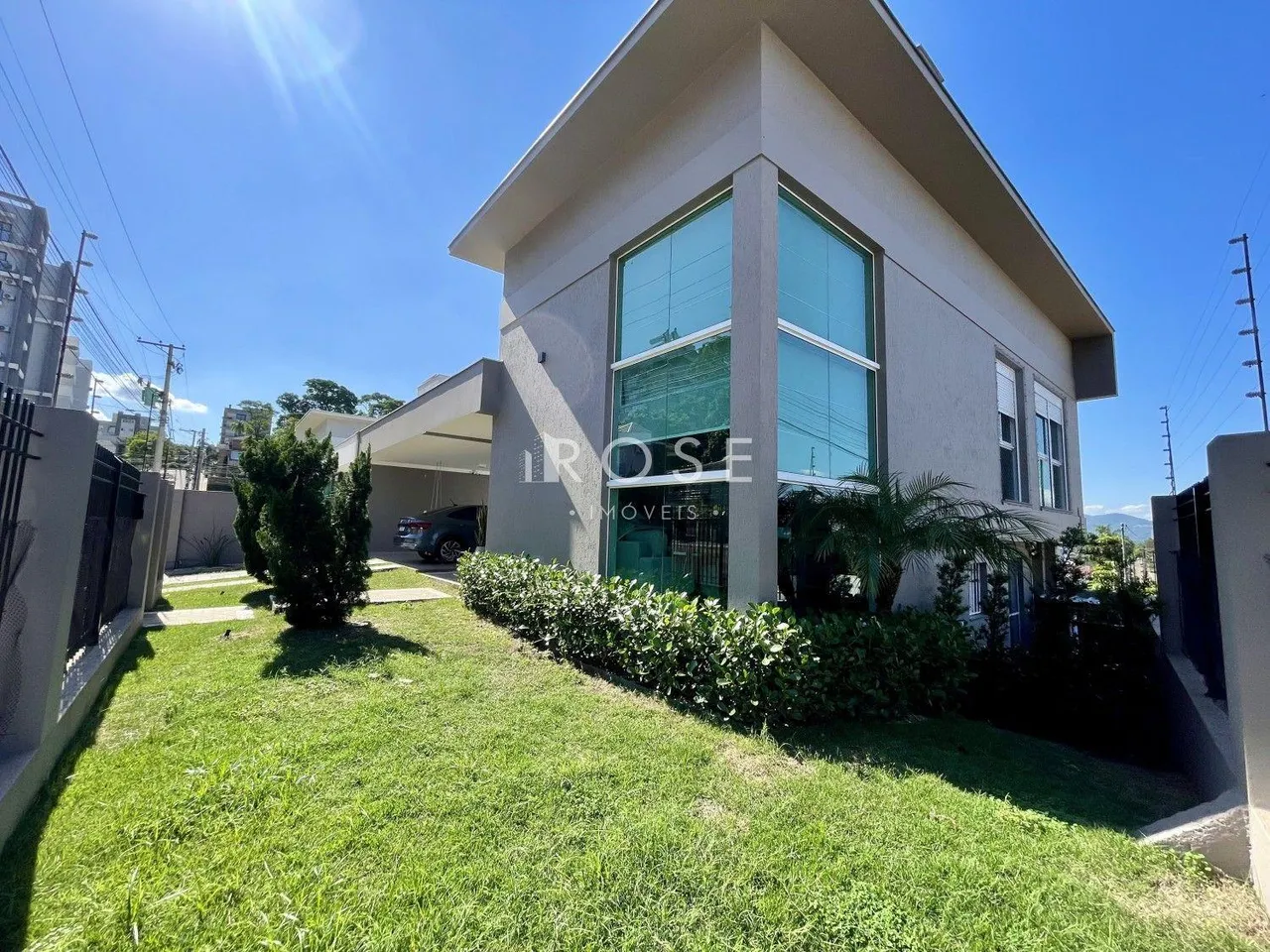 Casa com 3 dormitórios, foto 1