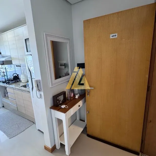 Apartamento com 2 dormitórios