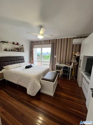 Casa com 4 dormitórios, foto 12
