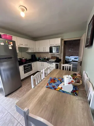 Casa com 5 dormitórios, foto 4